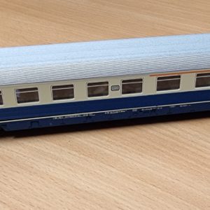 Grade III Austrian 1st & 2nd Class Coach with Lighting Bar HO Gauge - No Box, missing detail