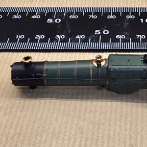 Grade III Manor Bodyshell 7810 BR Green Lined N Gauge