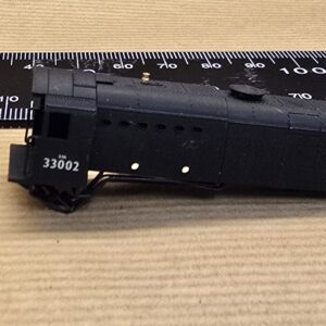 Grade III Q1 Bodyshell 33002 SR Black N Gauge