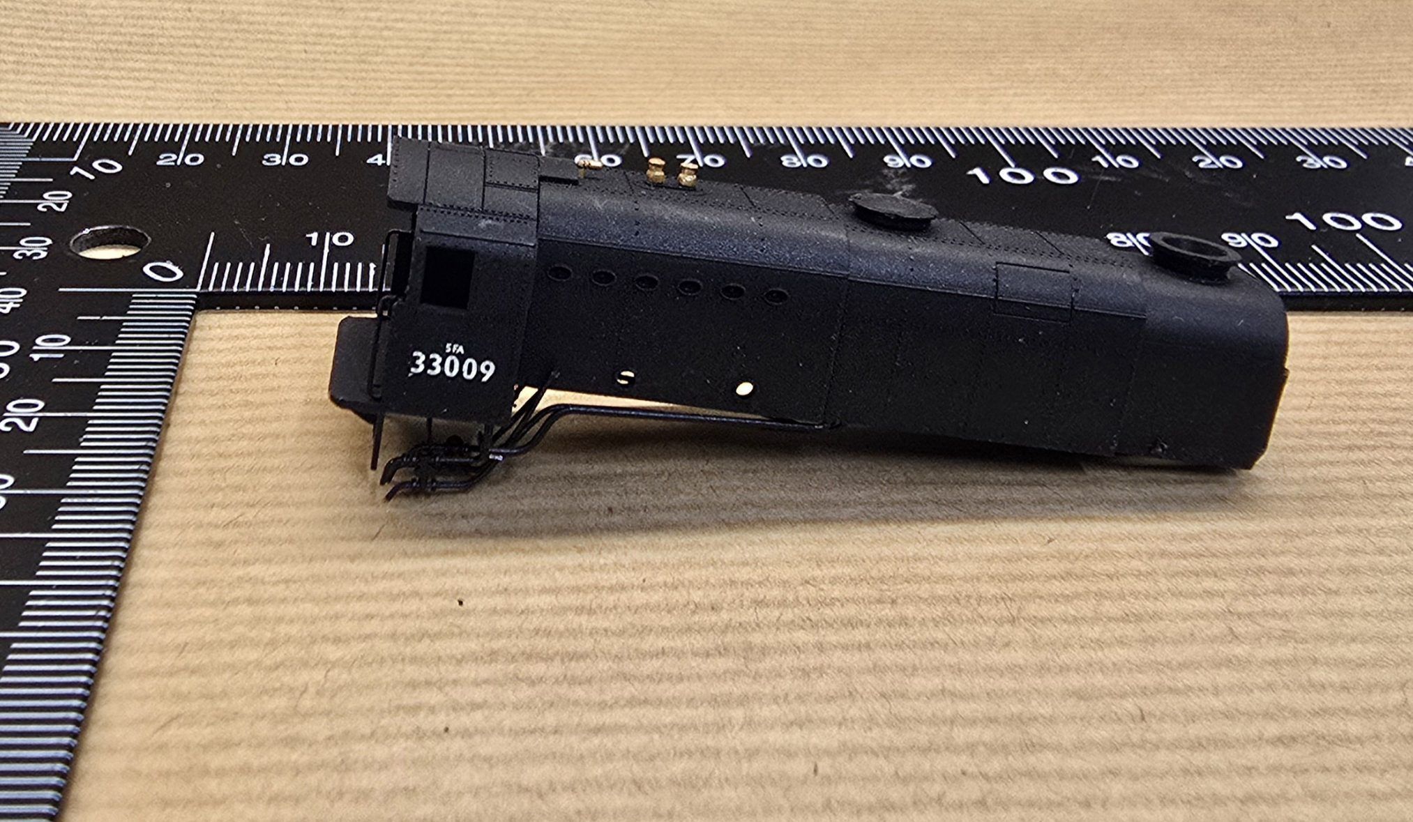 Grade III Q1 Bodyshell 33009 SR Black N Gauge - In-Gauge Ltd Dapol ...